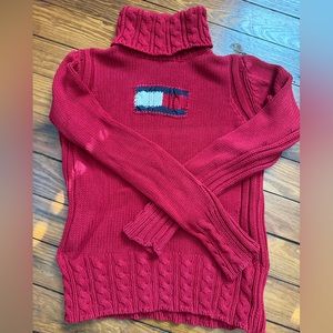 Women’s Tommy Hilfiger Red Long Sleeve Sweater Size Medium